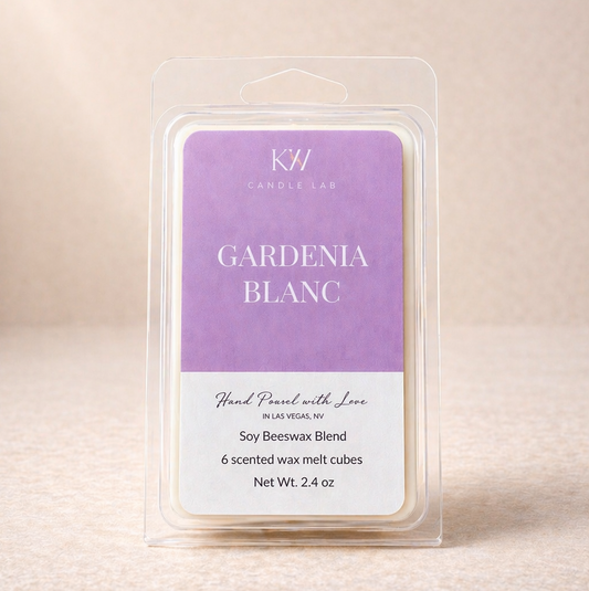 KW Candle Lab Gardenia Blanc luxury wax melts made with our proprietary soy wax and beeswax blend featuring six break-apart cubes.
